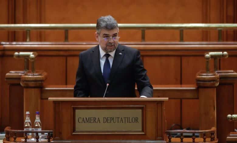 Ciolacu, discurs integral în ziua votului pentru noul Guvern. Vrea eliminarea pensiilor speciale pentru parlamentari și să aducă acasă românii din diaspora. Lista totală a promisiunilor  / video